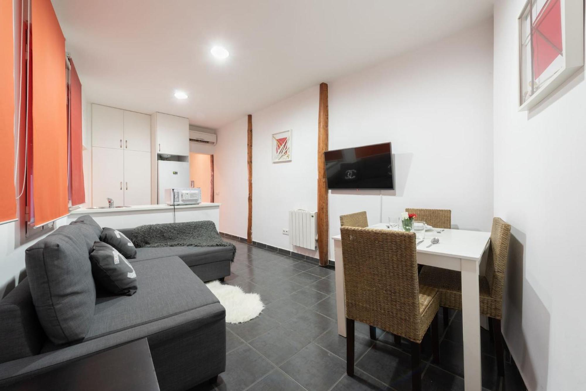 Apartamentos Day Madrid Plaza De Espana Centro Gran Via Sol Malasana Buitenkant foto