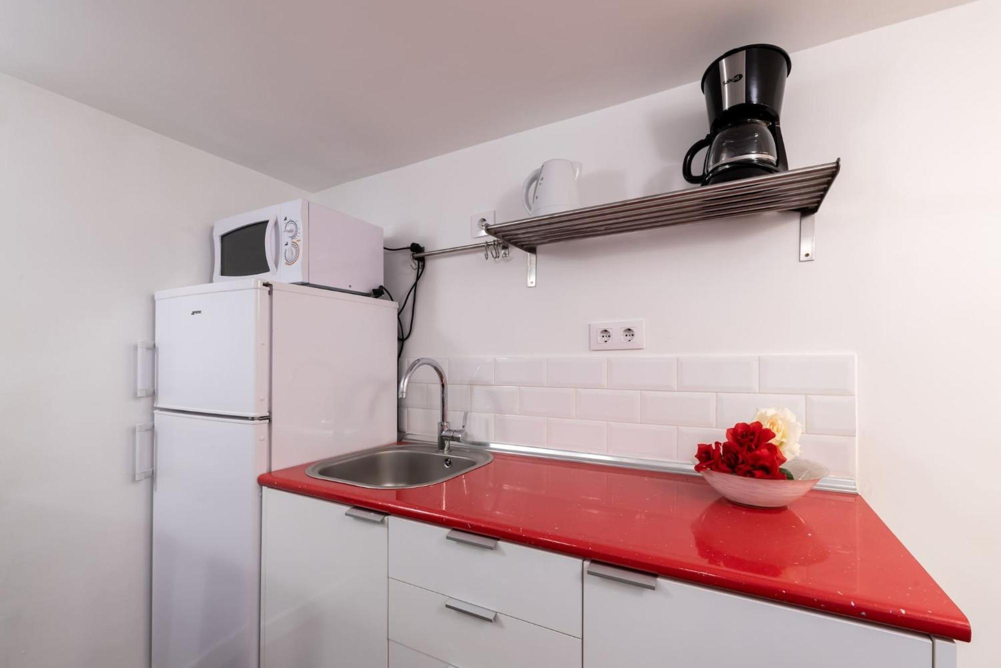 Apartamentos Day Madrid Plaza De Espana Centro Gran Via Sol Malasana Buitenkant foto
