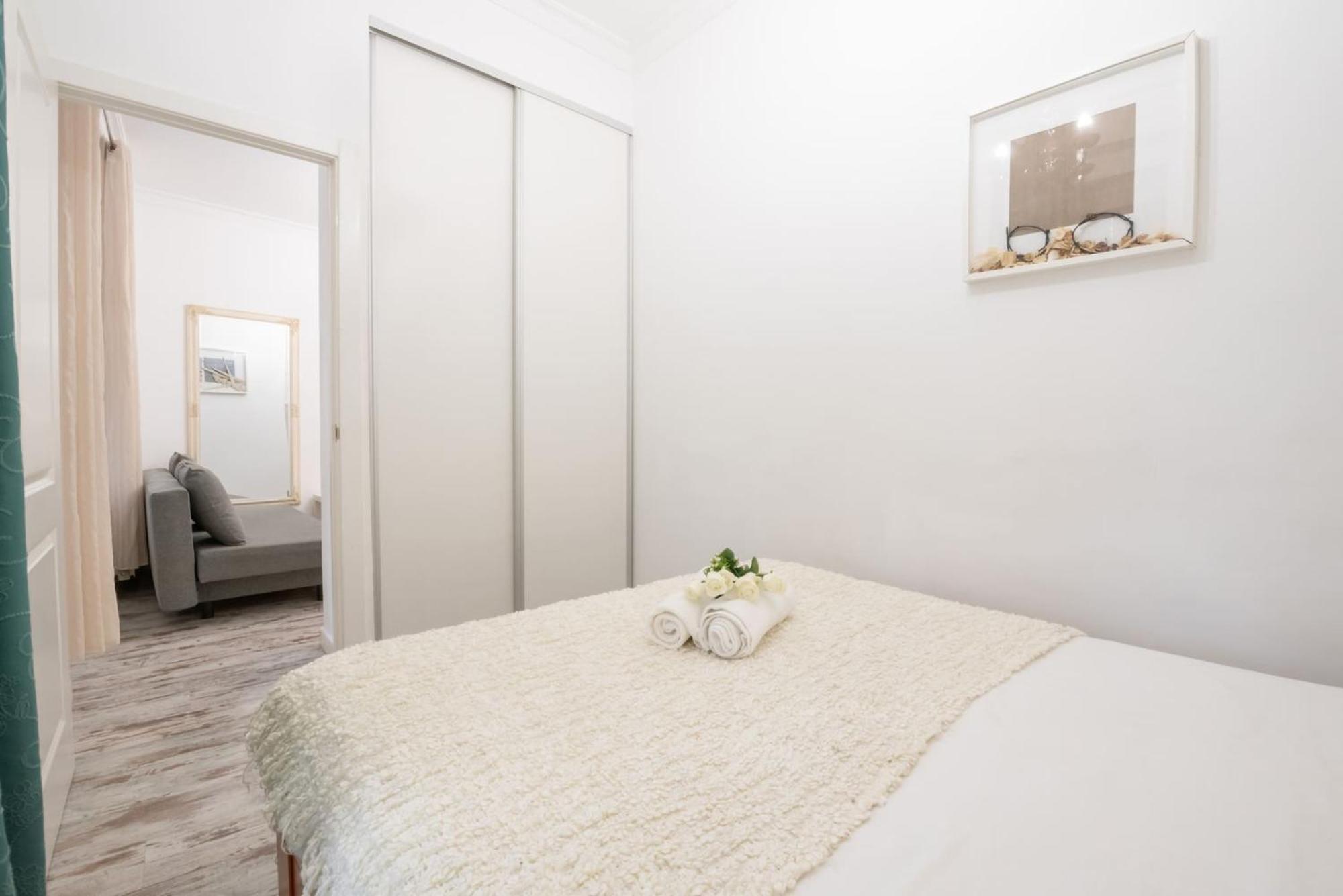 Apartamentos Day Madrid Plaza De Espana Centro Gran Via Sol Malasana Buitenkant foto